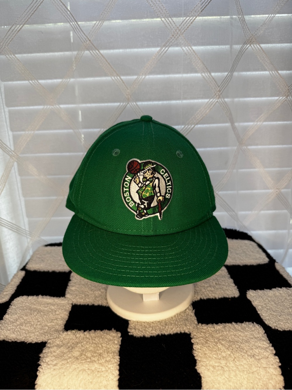 Boston Celtics New Era Flat Brim Adjustable Snapback Ball Cap Youth